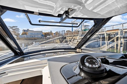 Boston Whaler 420 Outrage image