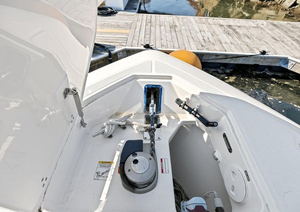 Boston Whaler 420 Outrage image