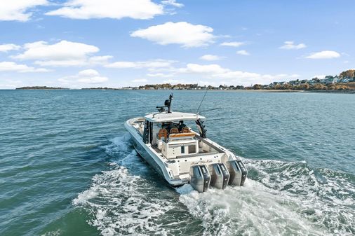 Boston Whaler 420 Outrage image