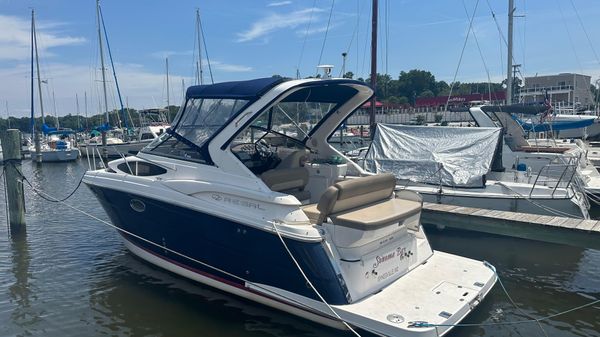 Regal 30 Express