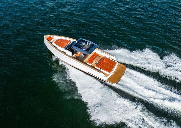 Pardo Yachts Pardo 43 image