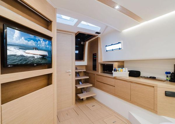 Pardo Yachts Pardo 43 image