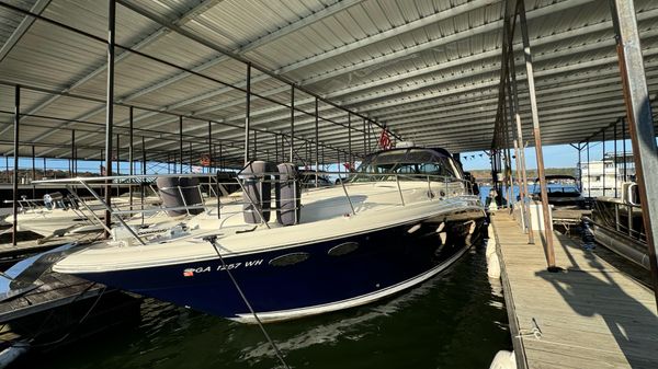 Sea Ray 380 Sundancer 