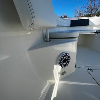 Cobia 280 Center Console image