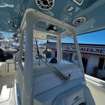 Cobia 280 Center Console image