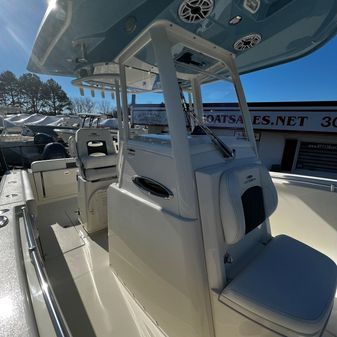 Cobia 280 Center Console image