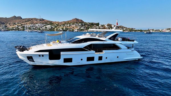 Azimut Grande 27M image