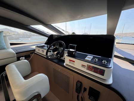 Azimut Grande 27M image