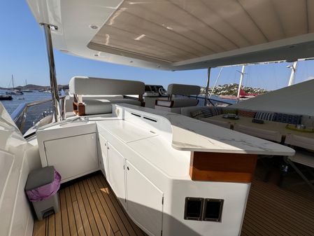 Azimut Grande 27M image