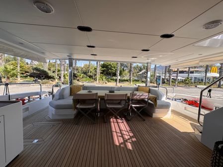 Azimut Grande 27M image