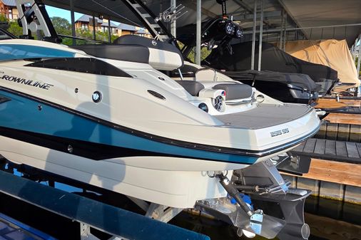 Crownline 255 SS SURF image