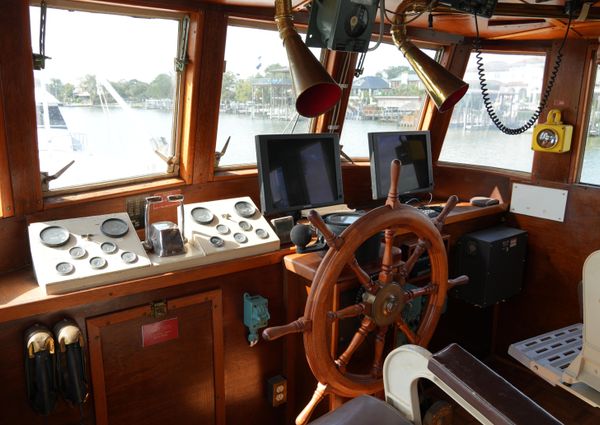 Stephens Brothers YP655 image