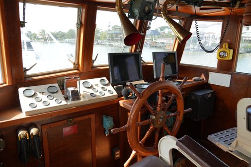 Stephens Brothers YP655 image