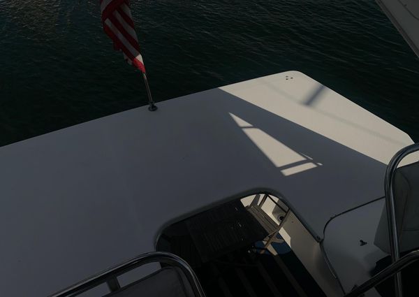 Bayliner 3388-COMMAND-BRIDGE-MOTORYACHT image