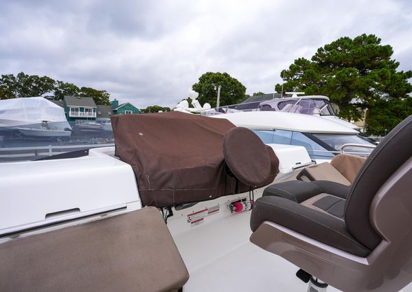 Galeon 43 SKY image