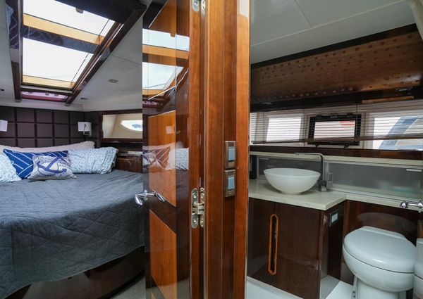 Galeon 43 SKY image