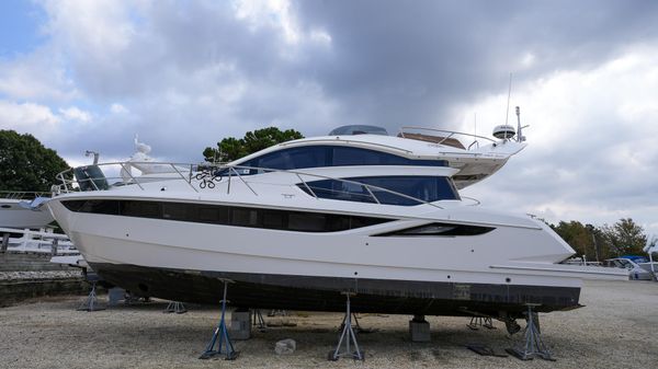 Galeon 43 SKY 