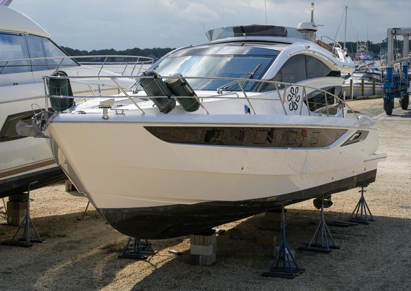 Galeon 43 SKY image