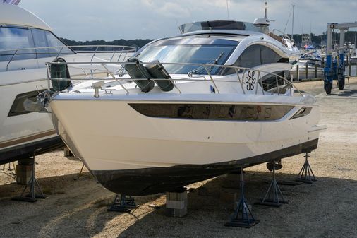 Galeon 43 SKY image