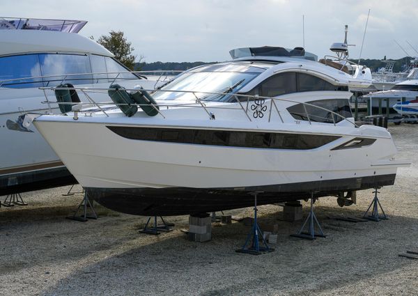 Galeon 43 SKY image