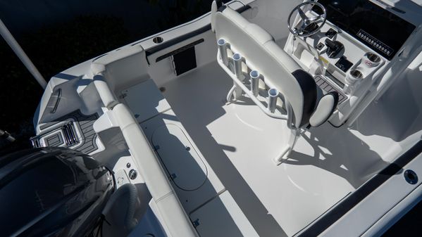 Tidewater 220-LXF image