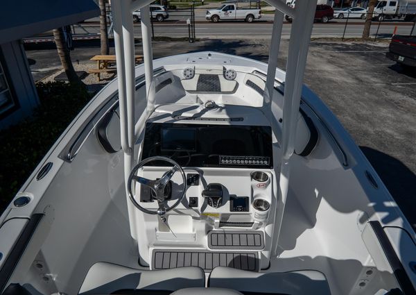 Tidewater 220-LXF image