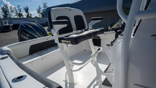 Tidewater 220-LXF image