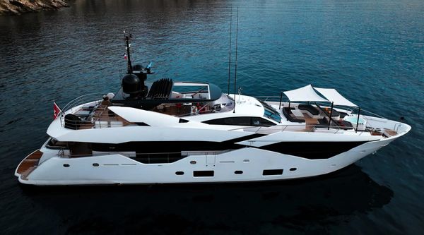 Sunseeker 116 Yacht image