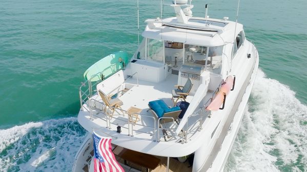 Hatteras 72 Motor Yacht image