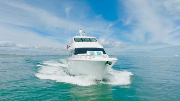 Hatteras 72 Motor Yacht image