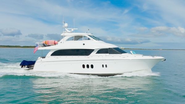 Hatteras 72 Motor Yacht image