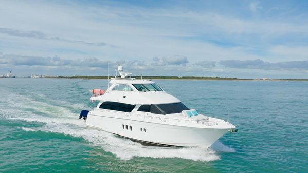 Hatteras 72 Motor Yacht image