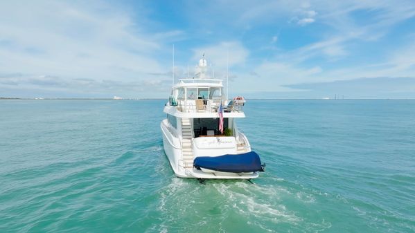 Hatteras 72 Motor Yacht image