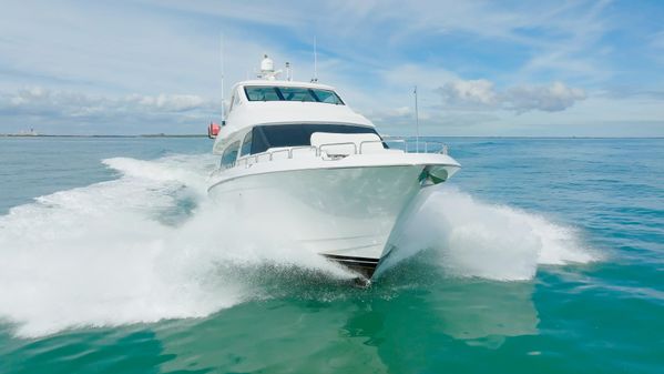 Hatteras 72 Motor Yacht image