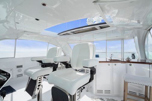 Hatteras 72 Motor Yacht image