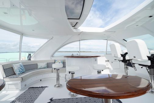 Hatteras 72 Motor Yacht image