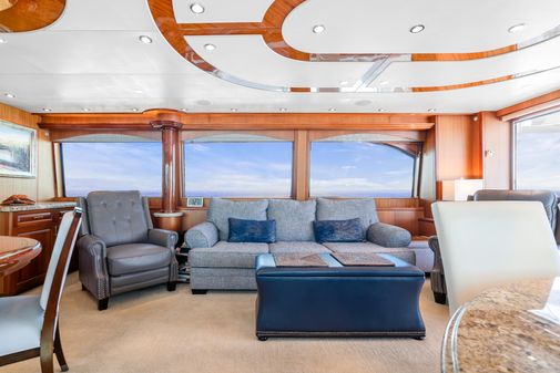 Hatteras 72 Motor Yacht image