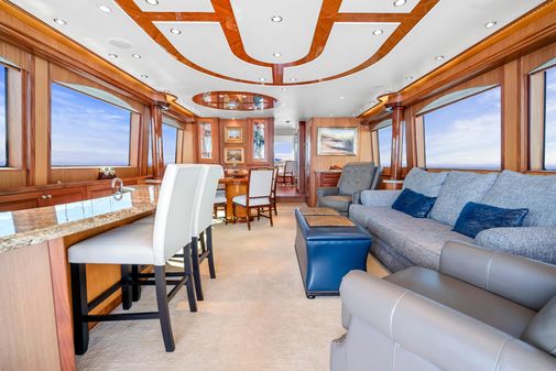 Hatteras 72 Motor Yacht image