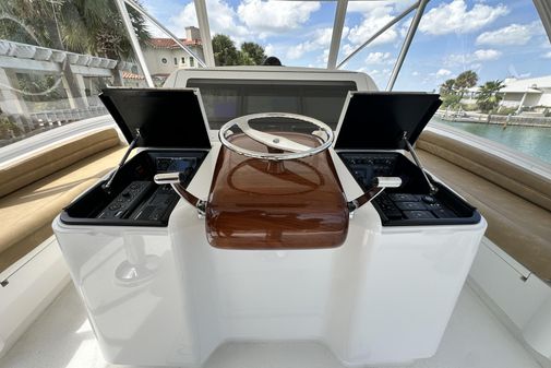 Viking 55 Convertible image