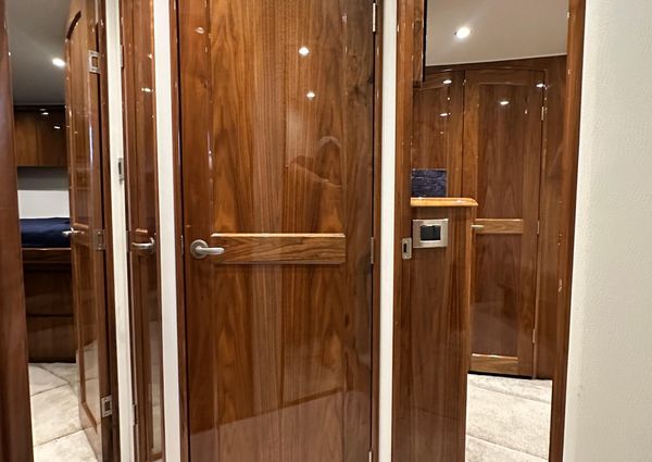 Viking 55 Convertible image