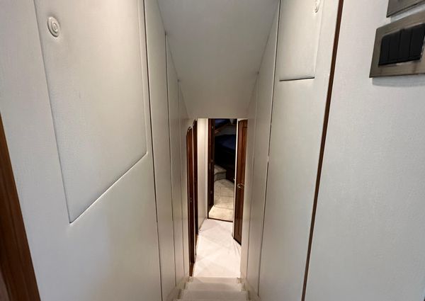 Viking 55 Convertible image