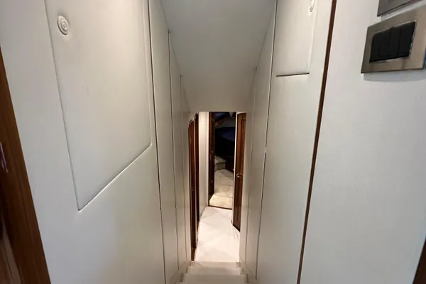 Viking 55 Convertible image