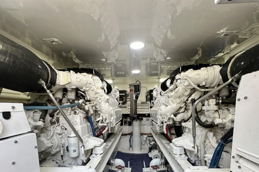 Viking 55 Convertible image