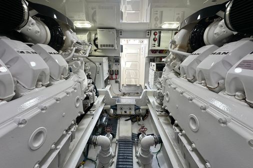 Viking 55 Convertible image