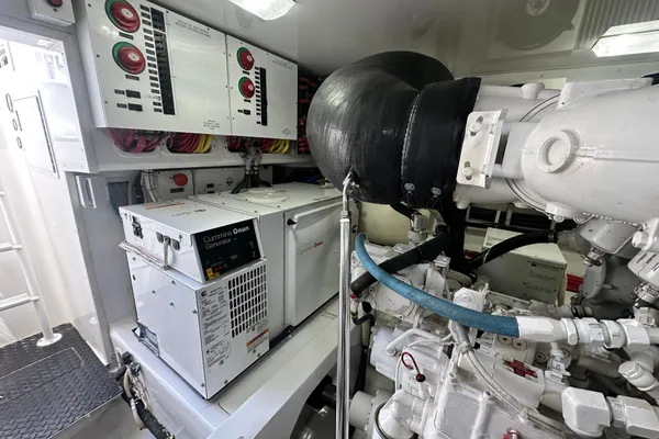 Viking 55 Convertible image