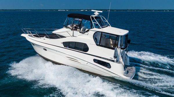 Silverton 39 Motor Yacht 