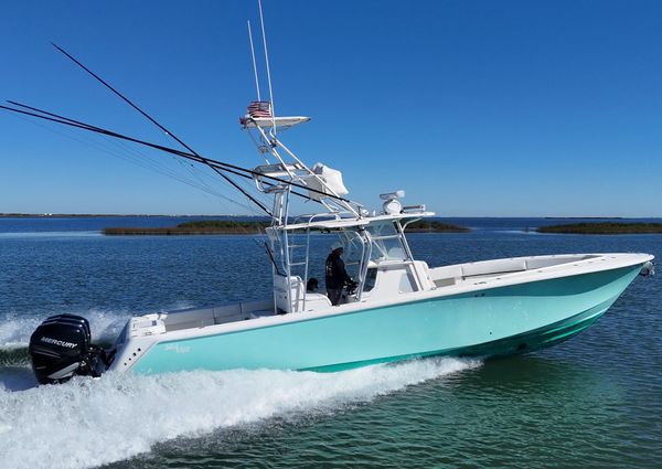 SeaVee 39B Center Console image