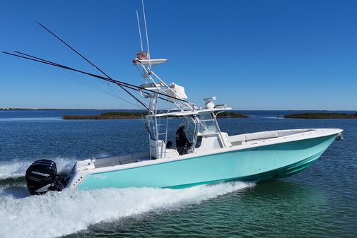 SeaVee 39B Center Console image