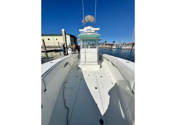 SeaVee 39B Center Console image
