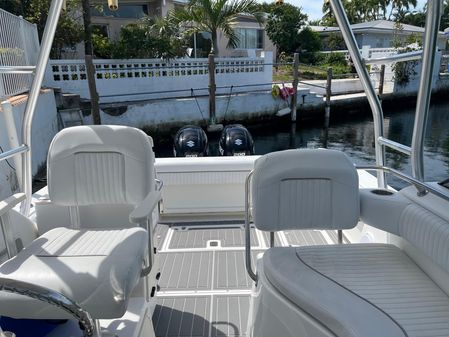 Boston Whaler 26 Conquest image